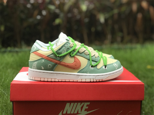 Pure original version_ Nike Nike Dunk Low Lamous Flower Flower Alliance_ goods number_ DH9765-100_ full code shipment_ 36-47.5-229123a7